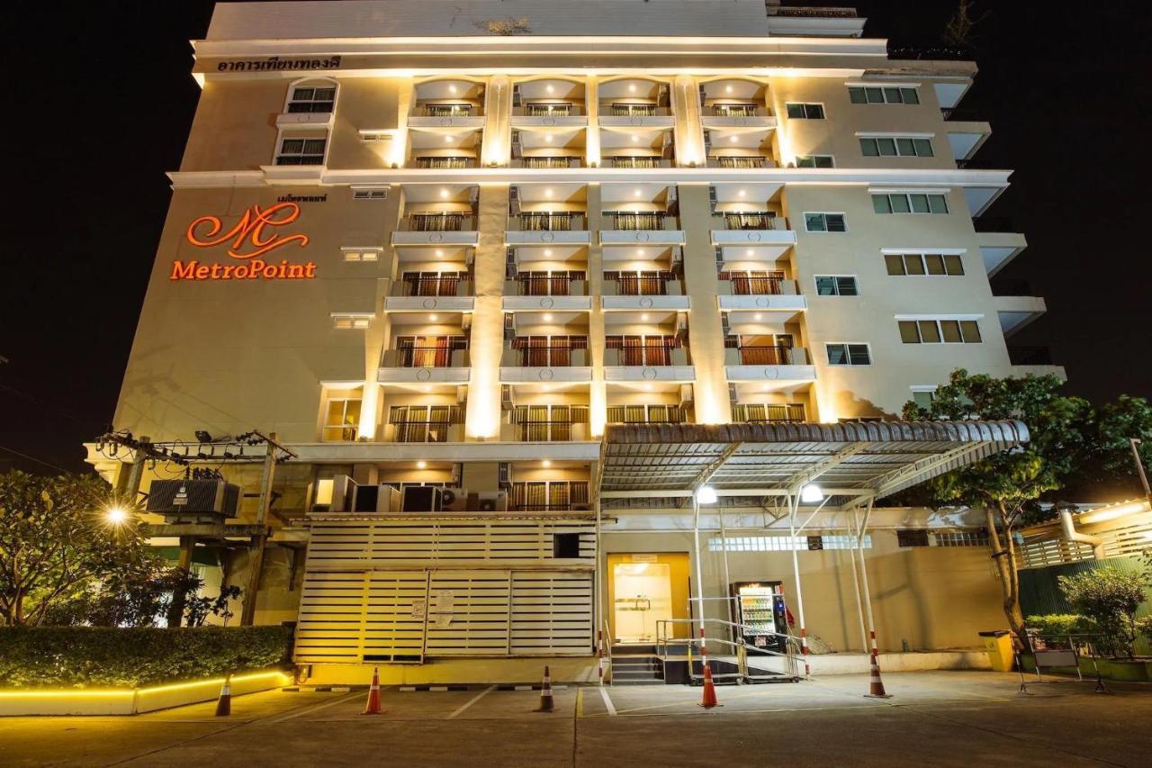 Hotel Metro Point Bangkok Esterno foto
