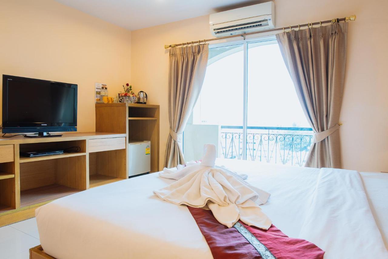 Hotel Metro Point Bangkok Esterno foto