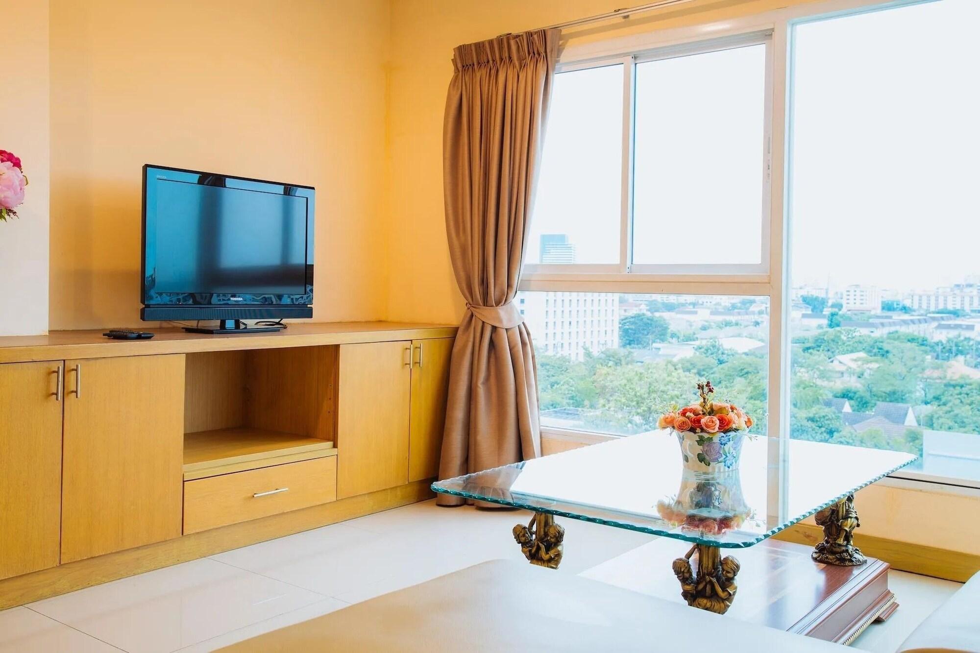Hotel Metro Point Bangkok Esterno foto