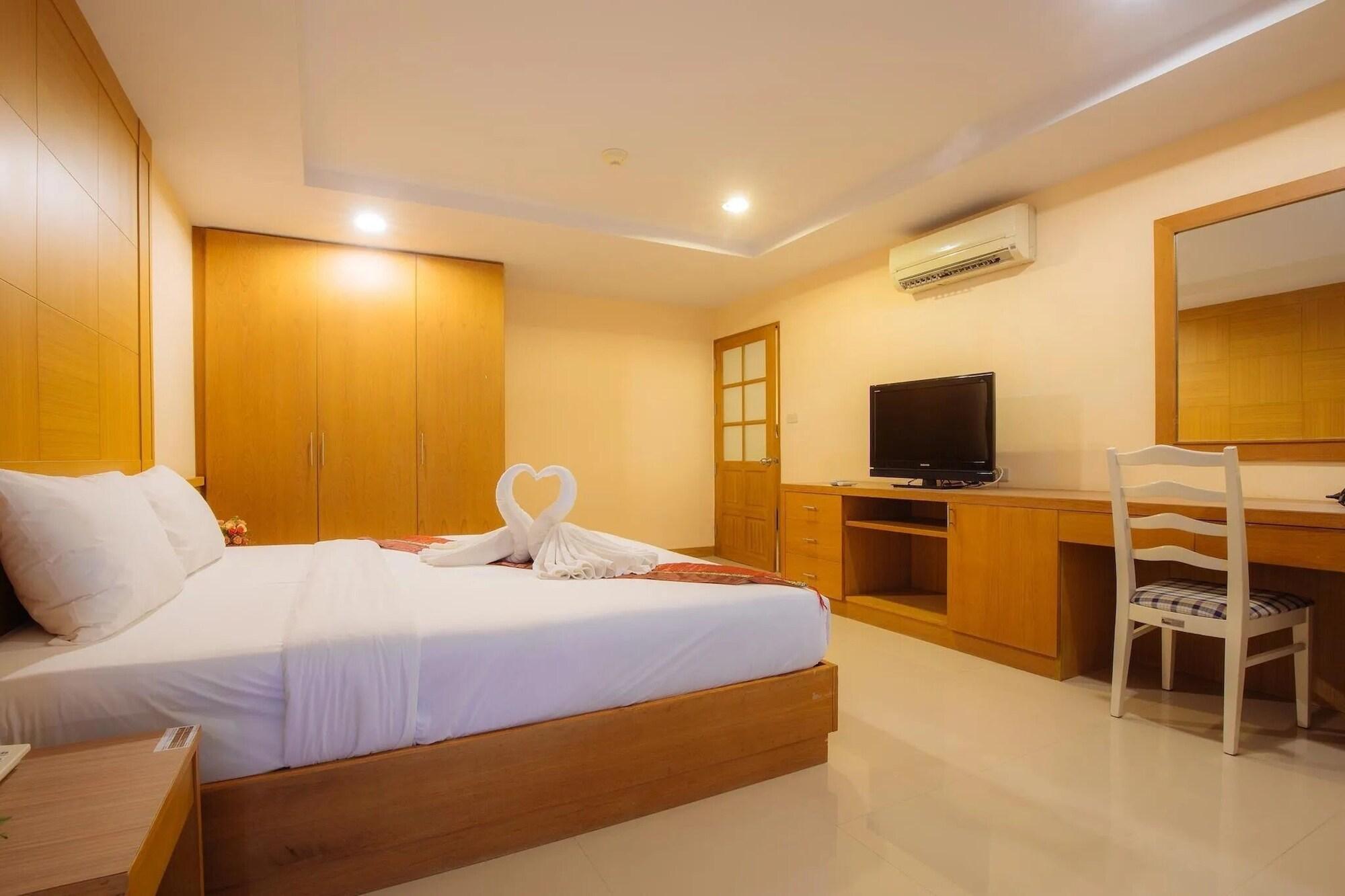 Hotel Metro Point Bangkok Esterno foto