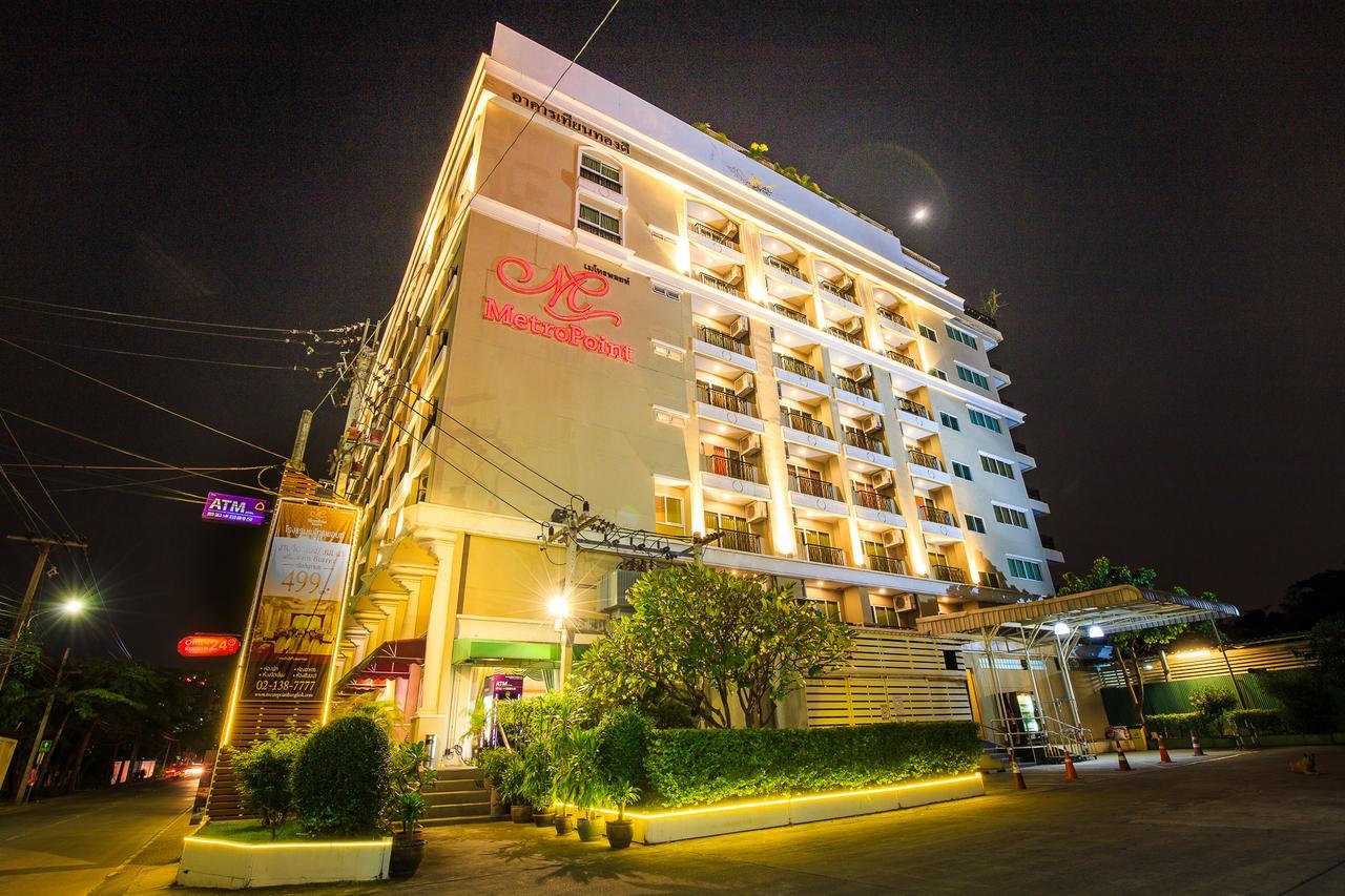 Hotel Metro Point Bangkok Esterno foto